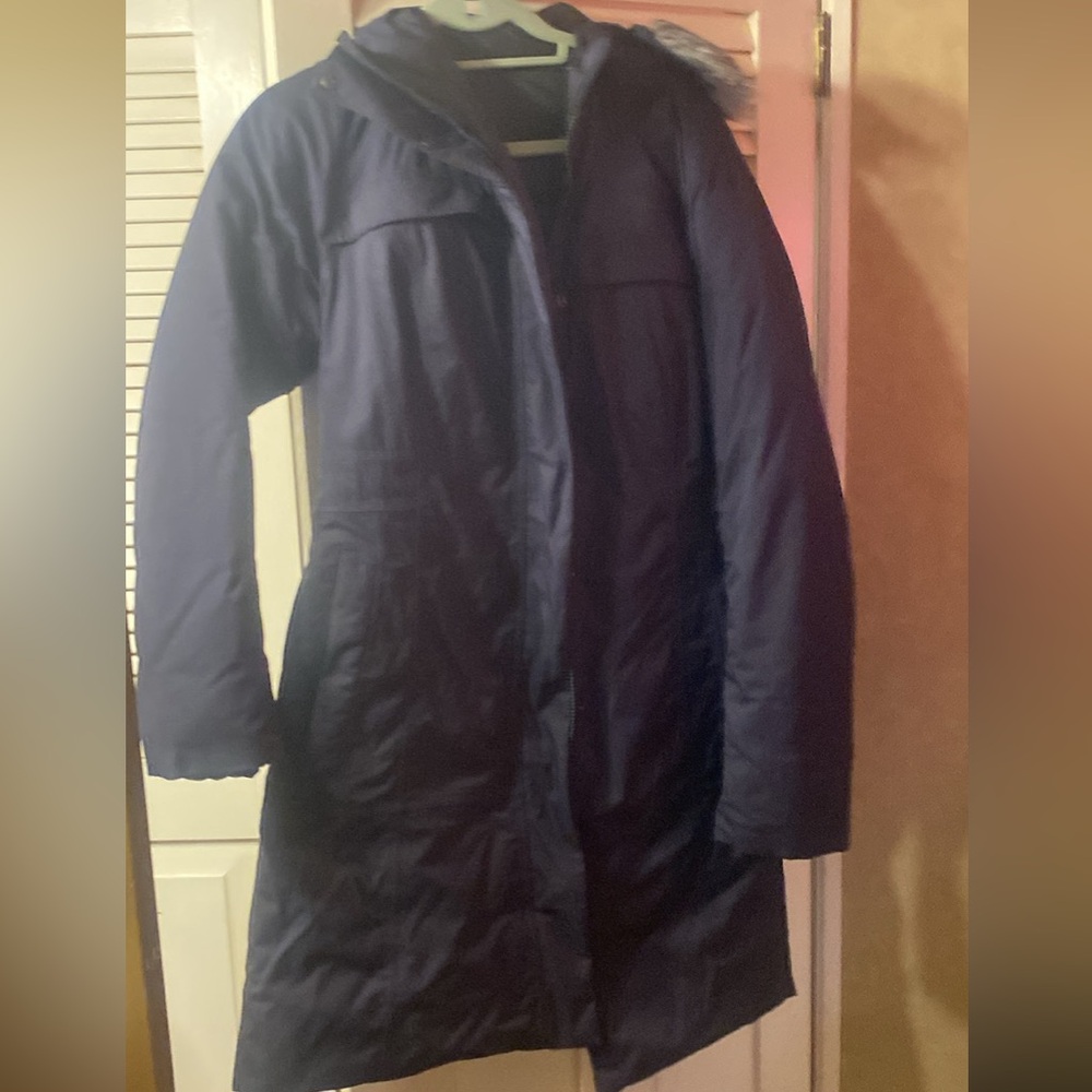 North face winter jacket size medium navy blue